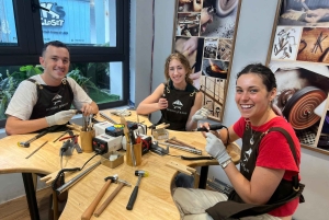 ベトナムハノイのシルバーアクセサリー作りワークショップ