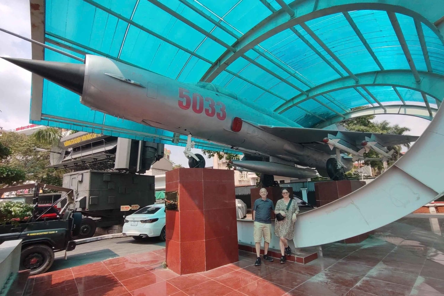 Visite de l'histoire de la guerre du Vietnam à travers la prison et les musées de Hoa Lo