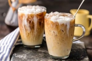 Hanoi: Wewnętrzna lekcja kawy – odkryj lokalne sekrety kawy