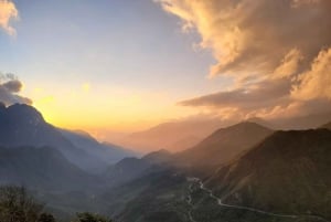 Visita tutti i luoghi di Sapa in auto (partendo da Ha Noi in autobus)