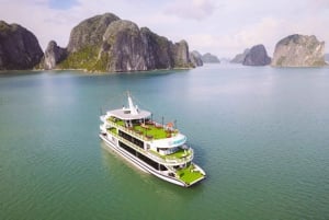 Ha Long Bay dagstur: Buffet og boblebad med Wonder of the Sea