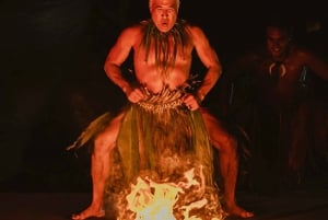 Kauai: Ahi Uila Fire Show with Dinner Option