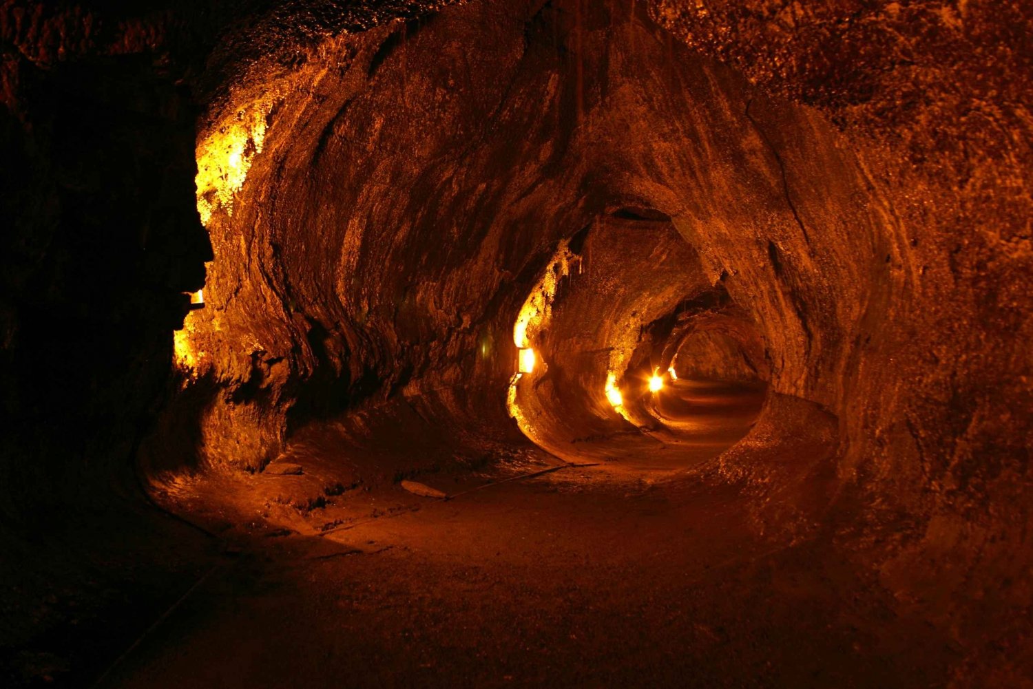 Isla Grande: Excursión al Parque Nacional de los Volcanes de Hawai y Hilo