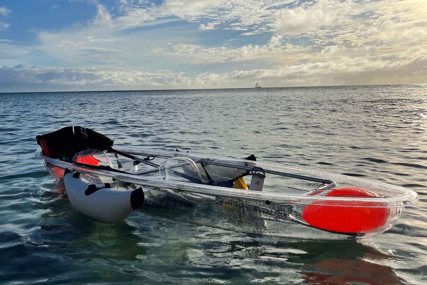 Clear Bottom Glassy Kajakudlejning | Sikre og stabile kajakker