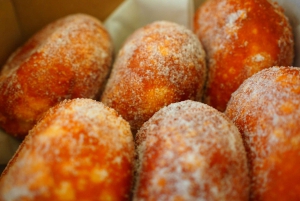（2nd)Diamond Head Hike w/ Malasada Starts at 7:00 a.m.