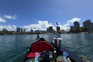 Utforsk Waikikis Grand Canal på venetiansk gondolcruise