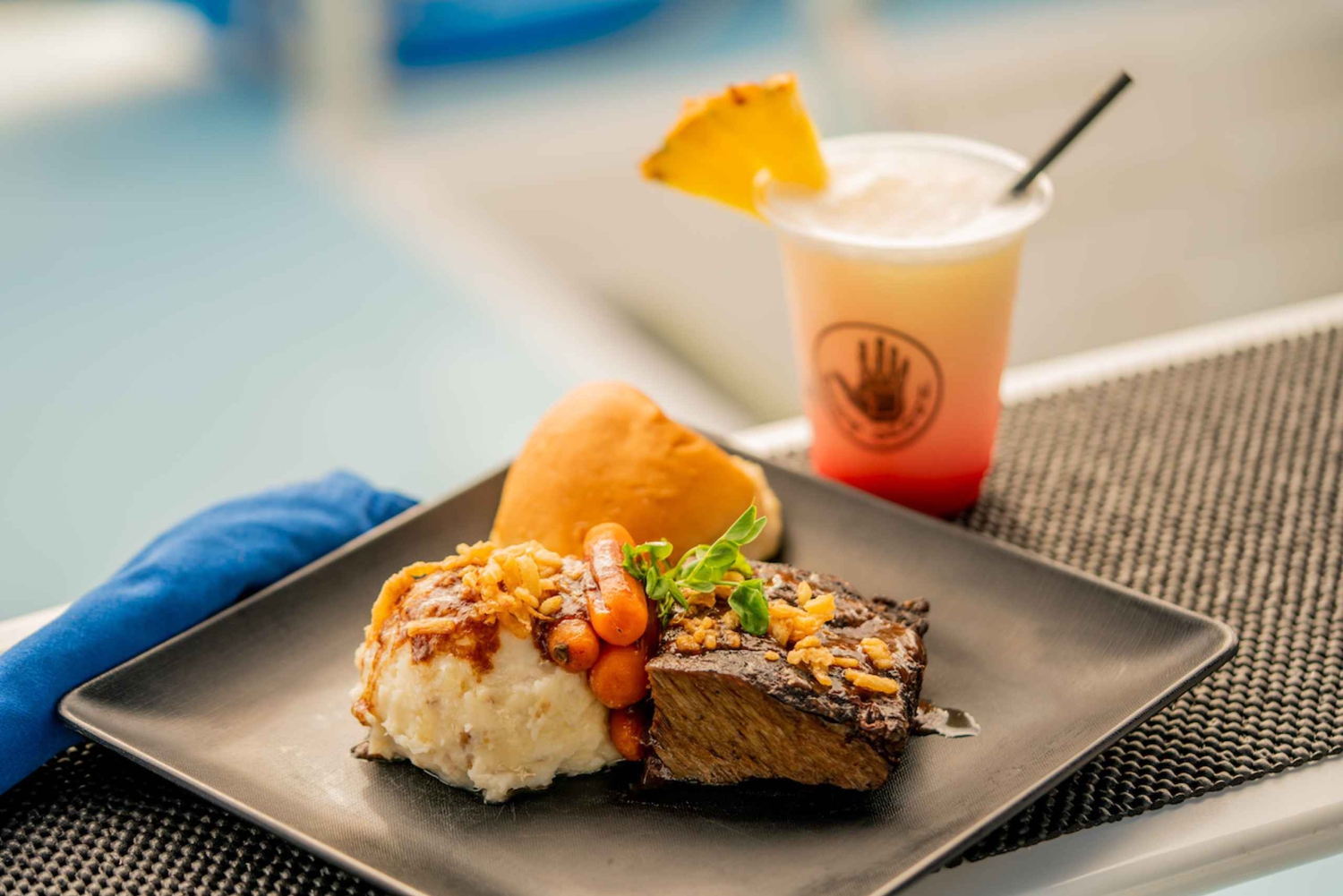 Do Havai: Cruzeiro guiado com jantar histórico na Baía de Kealakekua