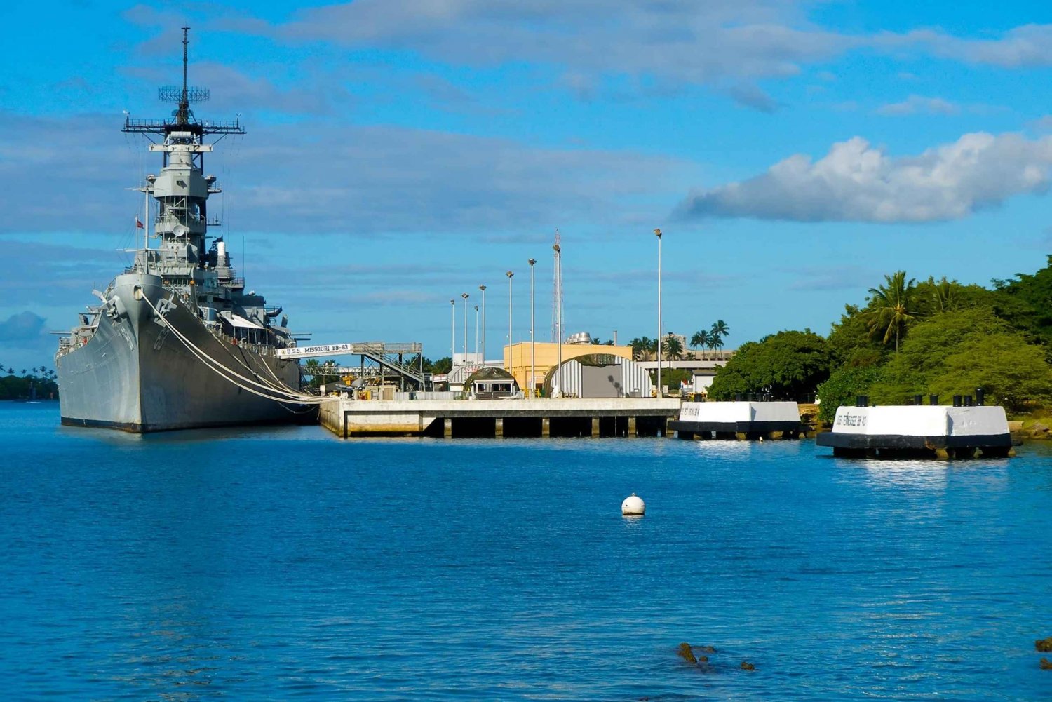 Fra Kahului, Lihue eller Kona: Tur til Pearl Harbor og Honolulu
