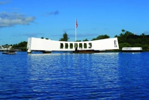 From Kahului, Lihue or Kona: Pearl Harbor & Honolulu Tour