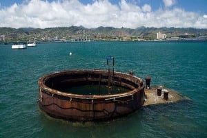 Fra Kauai: USS Arizona Memorial og Honolulu City Tour