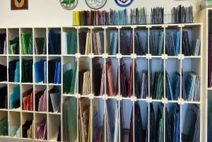 Hauska ja luova lasimaalausluokka ja työpaja