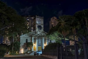 Hallowed Haunts of Honolulu Ghost Tour