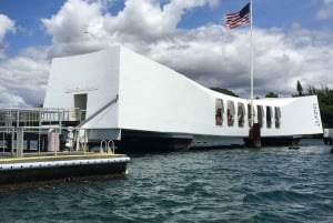 Havaijilla: Pearl Harbor ja North Shore -seikkailu