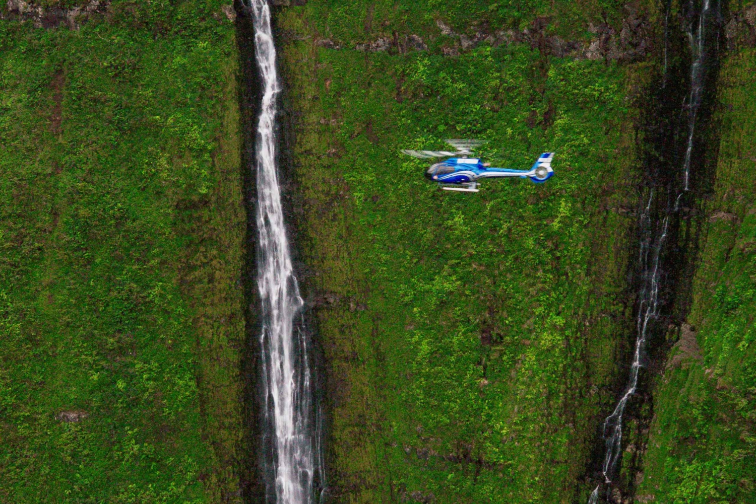 Hilo: Hilo Waterfall Experience Helicopter Tour