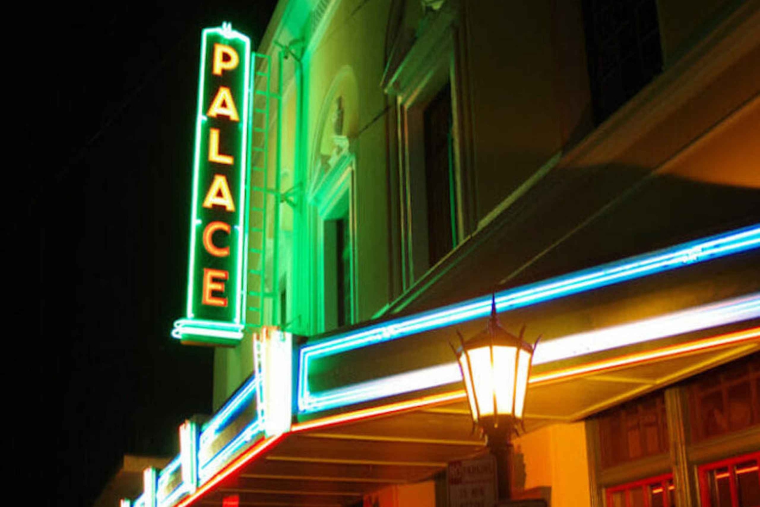 Hilo: Walking Ghost Tour