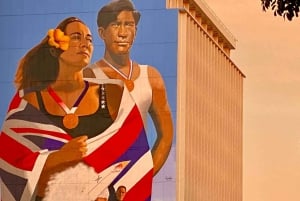 Historiallinen Honolulu: Honolulu: Itseopastettu ajokierros