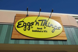 Oahu: Diamond Head Hiking and Breakfast at Eggs'n Things
