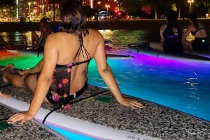 Honolulu: Lezione di yoga con i fuochi d'artificio e il flusso