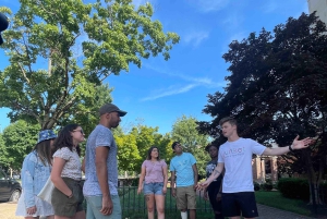 Honolulu: Island of the Gods Daytime Walking Tour