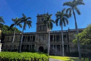 Honolulu: Island of the Gods Daytime Walking Tour
