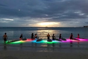 Honolulu: Night SUP Yoga Class
