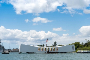 Honolulu: Pearl Harbor Tour with Arizona Memorial