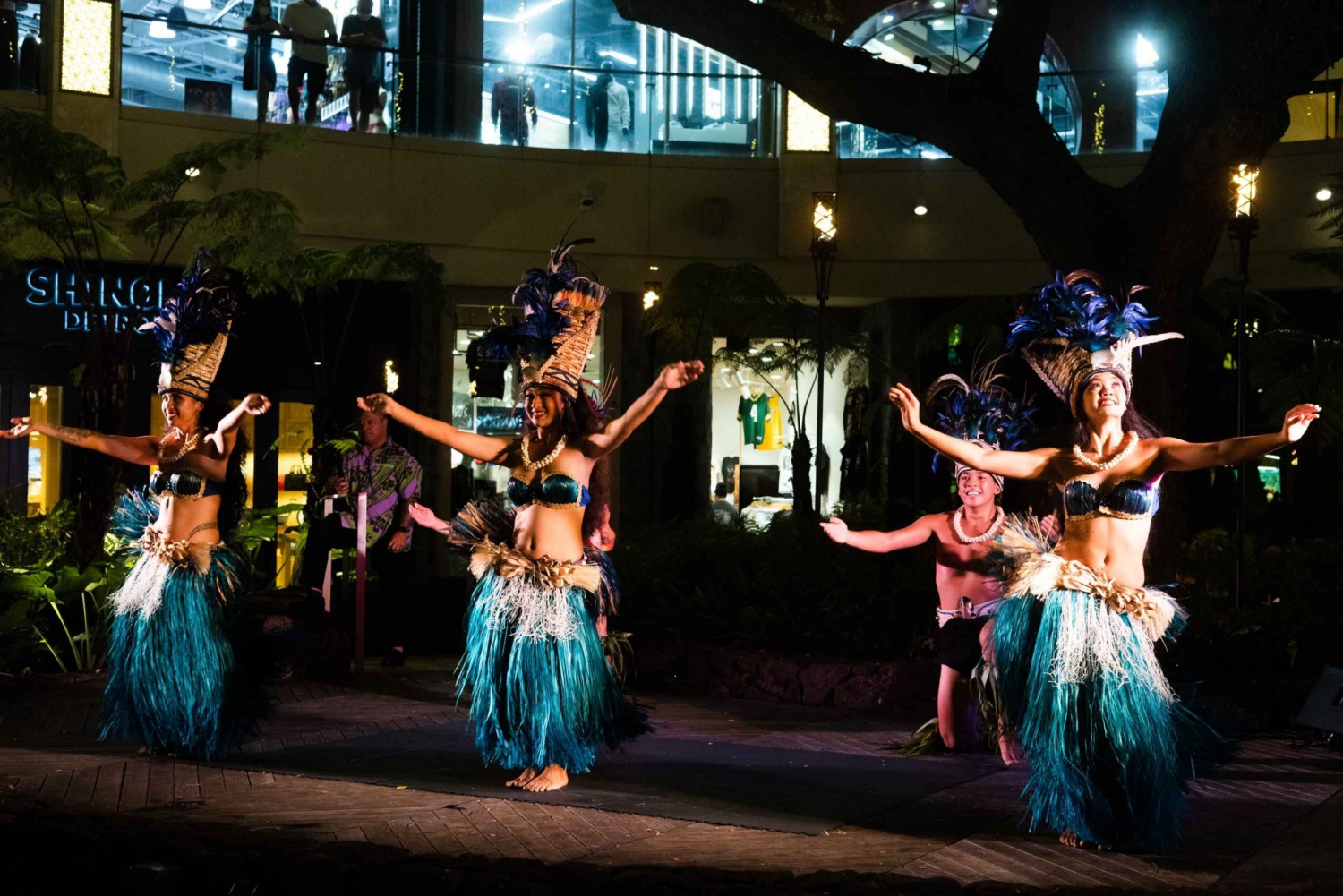 Honolulu: Queens Waikiki Luau
