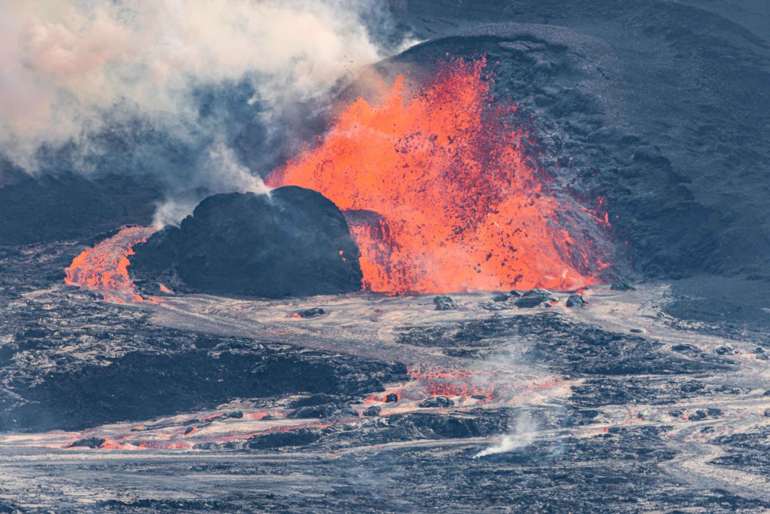 Kailua-Kona: Vulkaner, lavatunnel och svart sandstrand