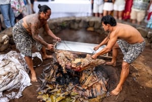 Kailua-Kona: Voyagers of the Pacific Luau with Buffet Dinner