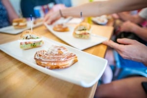 Kauai: Local Tastes Small Group Food Tour