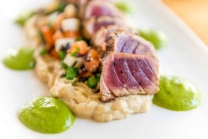 Kauai: Local Tastes Small Group Food Tour