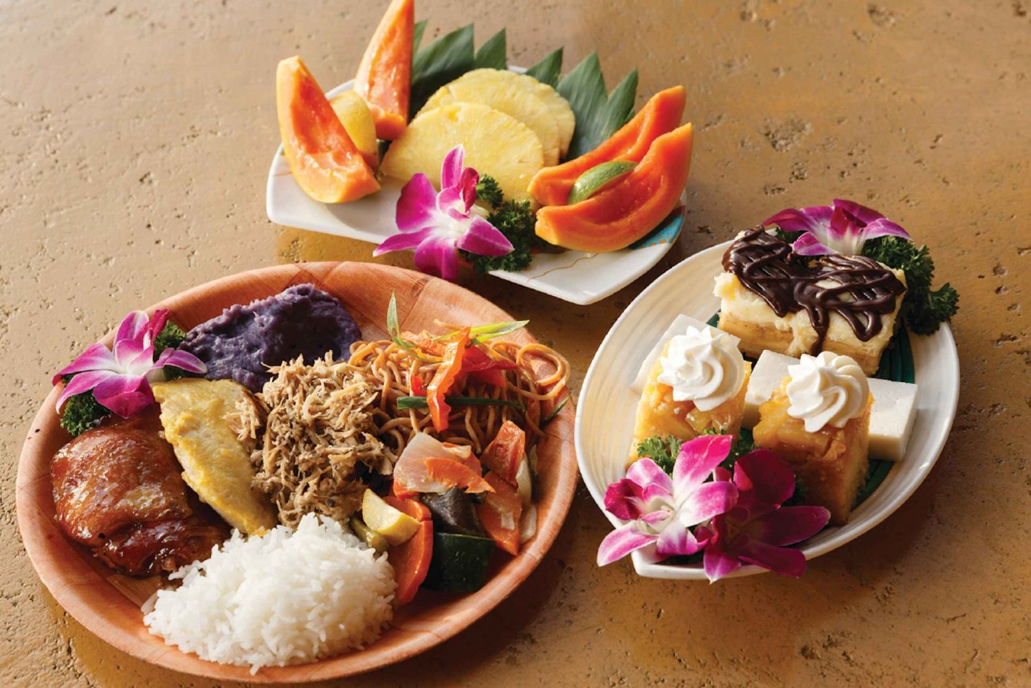 Kauai: Buffet Dinner with Open Bar and Luau Kalamaku Show