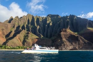 Kauai: Napali Sunset Dinner Cruise