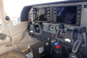 Kauai: Private Luxury Full Island Sightseeing Flight