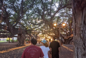 Lahaina: Haunted Walking Tour with Ghost Stories