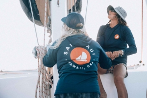 Lahaina: Sejlbådssejlads med snacks og drinks