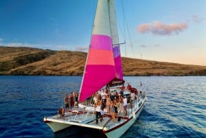 Soirée en bateau à Maui + DJ LIVE + plongée en apnée au coucher du soleil