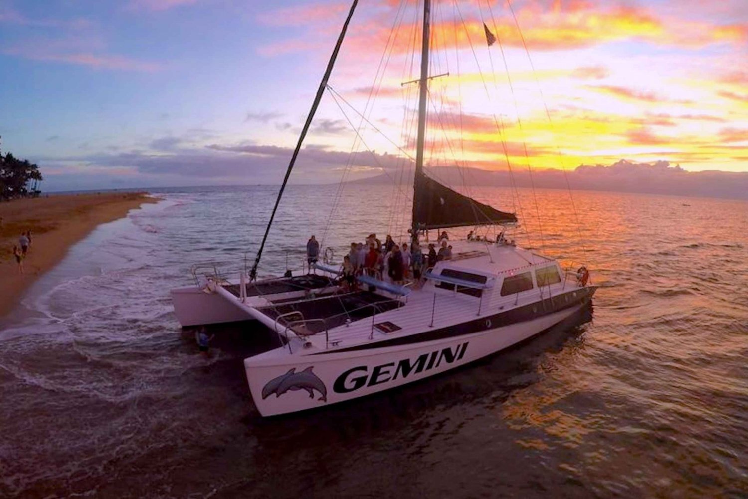 Maui : 2 heures de navigation au coucher du soleil avec open bar et amuse-gueules