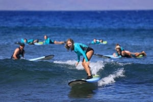 Мауи: групповой урок серфинга