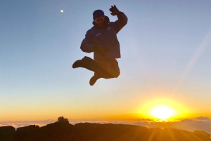 Maui: Haleakala-Sonnenuntergangstour mit Snacks und Fotos