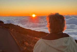 Maui: Haleakala-Sonnenuntergangstour mit Snacks und Fotos
