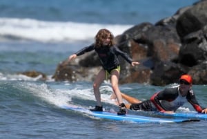 Maui Lahaina grupplektion i surfing