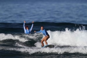 Leçon de surf en groupe à Maui Lahaina
