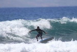 Групповой урок серфинга на Мауи Лахайна