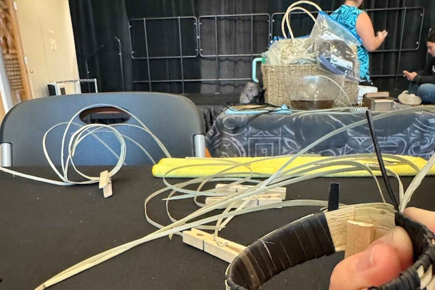 Maui: Kurs i veving av Lauhala-armbånd