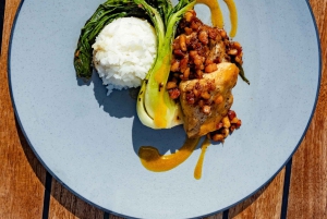 Maui: Luksuriøs katamaran med 5-retters middag og solnedgang