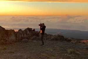 Maui: Yksityinen Haleakala Sunset Open Air Jeep Tour