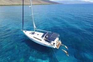 Maui: Private Yacht Snorkeling Tour with Breakfast and Lunch