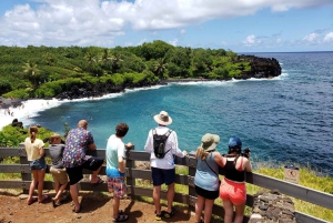 Maui: Road to Hana Adventure with Breakfast & Lunch