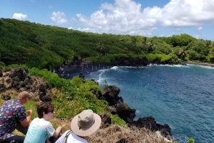 Maui: Road to Hana Adventure with Breakfast & Lunch